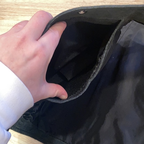 Men’s Authentic NRA Distressed Black Suede Leather Conceal Carry Vest Size M - Picture 10 of 16